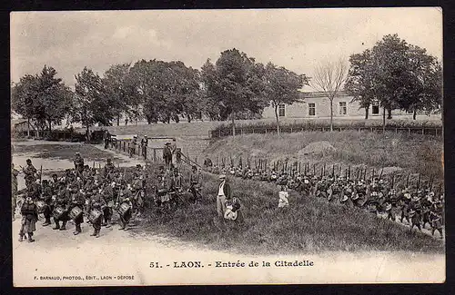 53316 AK Laon Entree de Citadelle Militär Kapelle 1904