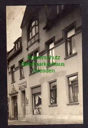 121294 AK Neusalza-Spremberg Fotokarte um 1910 Milch Butter Geschäft Materialwar