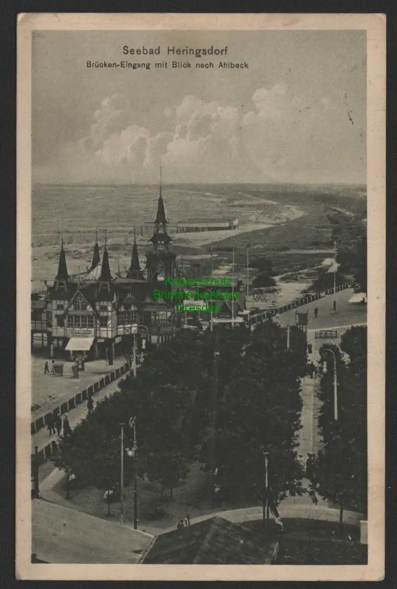 151823 AK Seebad Heringsdorf 1912 Brücken Eingang mit Blick nach Ahlbeck