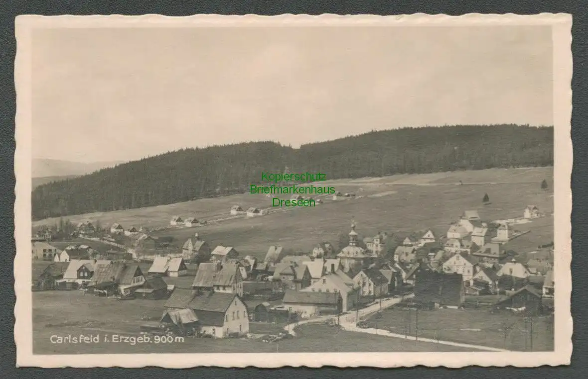 139002 AK Carlsfeld i. Erzgeb. 900 m Fotokarte Arnolds Gasthaus um 1930