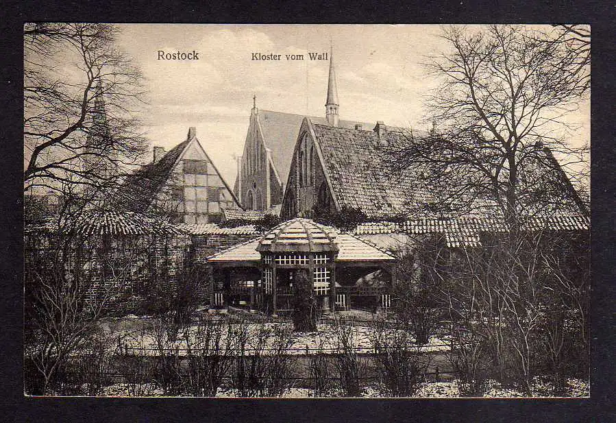 103747 AK Rostock Kloster vom Wall um 1910