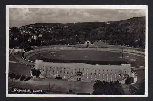 106510 AK Wuppertal E. Fotokarte Stadion 1939