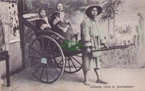153671 AK China 1910 Chinese Girls in Jiurickshaw Rikscha