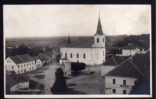 61099 AK Chroustovice  Chroustowitz Fotokarte Kirche Platz Hostinec Gaststätte