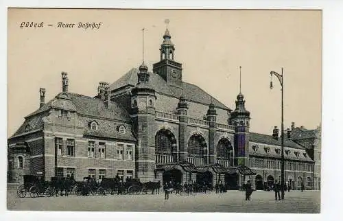 43010 Ansichtskarte Lübeck Neuer Bahnhof