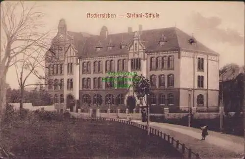 160353 AK Aschersleben Stefani-Schule 1917