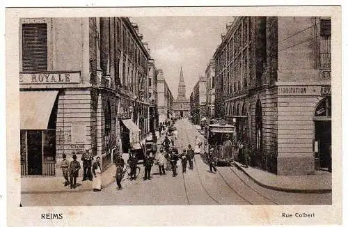 39870 AK Reims Champagne Frankreich 1918 Rue Colbert