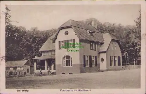 171823 AK Zielenzig Sulecin Forsthaus im Stadtwald 1925