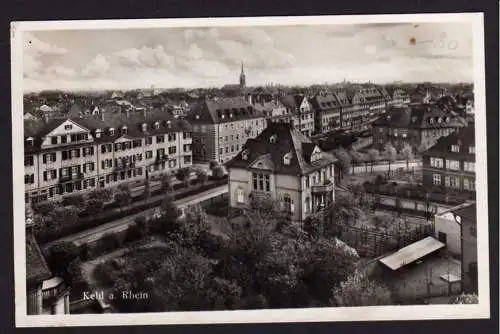 39046 AK Kehl am Rhein um 1930 Straßenansicht Platz