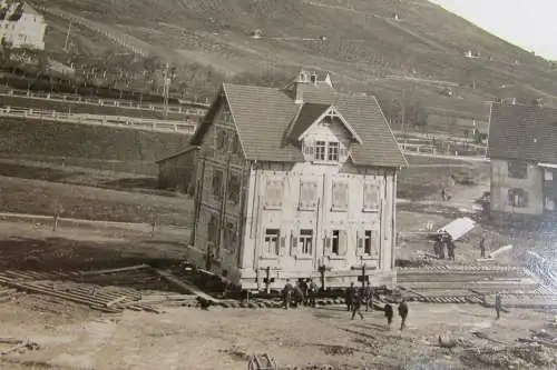 117612 AK Offenburg um 1910 markanntes Haus Fotokarte beim Transport !!! Umsetze