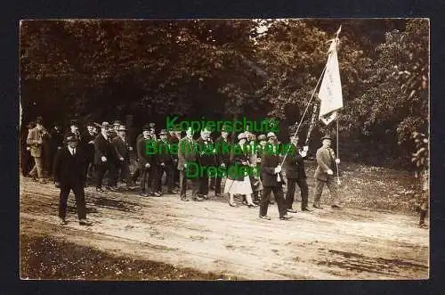 117308 AK Altjeßnitz 1926 Fotokarte Fest Umzug Fahne Turner Verein