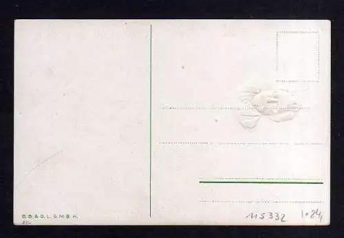 115332 AK Gruss von der Maifeier Litho um 1910 Frau hält Bild von Ausust Bebel g