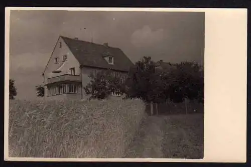 63564 AK Dresden Bad Weißer Hirsch 1960 Fotokarte Wohnhaus am Feldrand