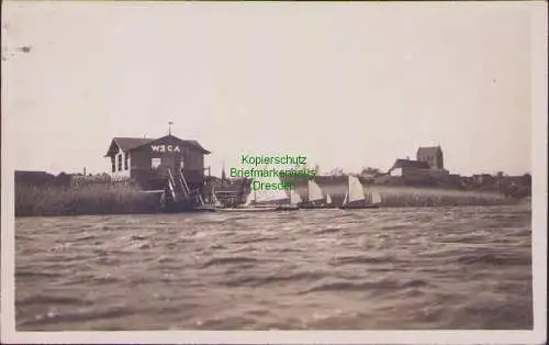 158561 AK Fotokarte Wassersport Club Angermünde E. V. 1928 WSCA Seeseite