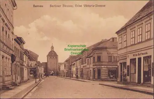 157565 AK Bernau um 1920 Berliner Strasse Viktoria Strasse Sattlerei Posterwaren