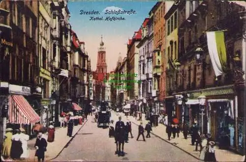 154894 AK Dresden Schloßstraße kath. Hofkirche um 1920