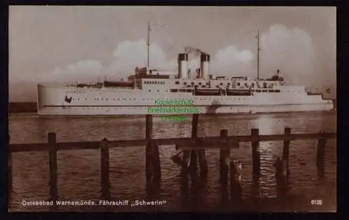 172520 AK  Ostseebad Warnemünde um 1925 Fährschiff Schwerin