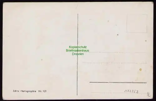 172353 AK  Liegnitz um 1935 Bahnhof mit Bahnhofsplatz