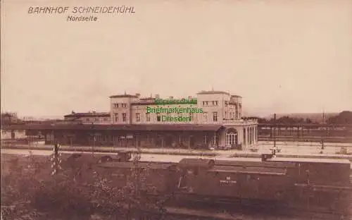 153262 Ansichtskarte Schneidemühl Pila Bahnhof Nordseite Gleise Zug um 1915