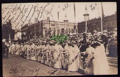 166030 AK Leipzig 1905 Fotokarte die Ehrenjungfrauen auf der Tribüne 