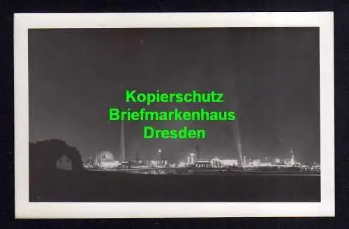 114593 AK New York World’s Fair 1939 Weltausstellung bei Nacht Trylon Perisphere