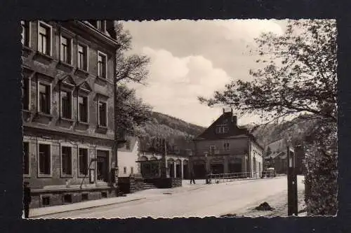 112181 Ansichtskarte Glashütte Bahnhof 1967 Fotokarte Postmeilensäule