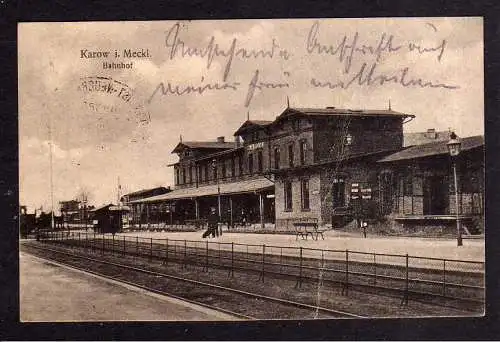 101770 AK Karow in Meckl. Bahnhof Gleisseite 1919 Bahnpost 1920