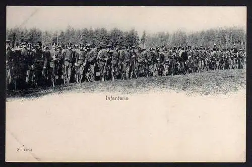 65501 Ansichtskarte Schweizer Armee Infanterie um 1900