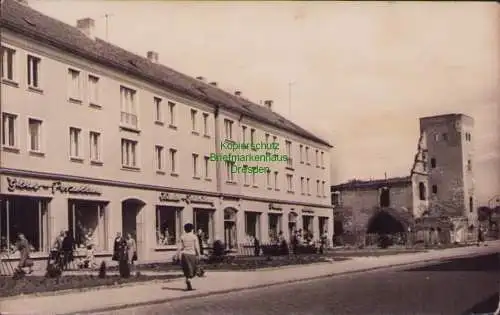 170386 Ansichtskarte Fürstenwalde/Spree Mühlenstraße 1960 Glas Porzellan Kinder Bekleidung