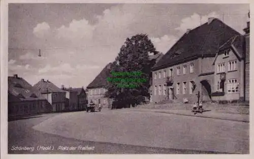 153436 AK Schönberg Meckl. Platz der Freiheit 1953