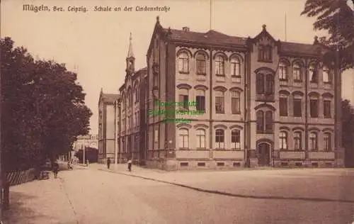 170346 Ansichtskarte Mügeln Bez. Leipzig 1930 Schule an der Lindenstraße Landpoststempel