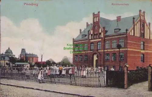 153819 AK Pinneberg Mädchenschule 1910