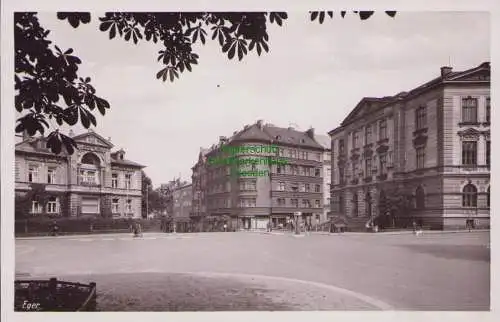 160237 AK Eger Marktplatz um 1930 Fotokarte Cheb