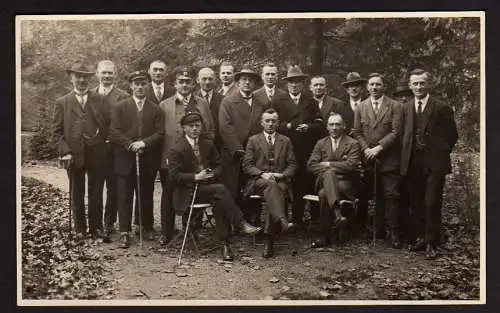 29672 AK Landeck 1929 Fotokarte Herrenrunde Wanderausflug