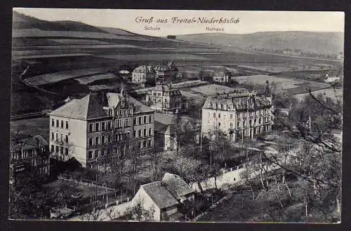 56373 AK Freital Niederhäslich Schule Rathaus um 1910