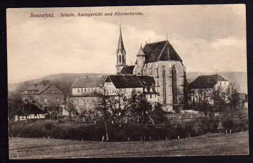 58558 AK Sonnefeld Kr. Coburg um 1935 Schule Amtsgericht Klosterkirche
