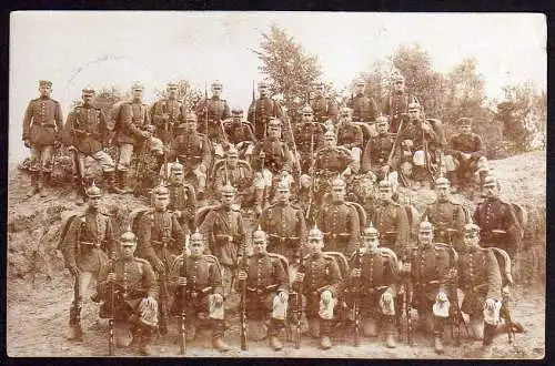 59159 AK Pomritz Amtsh. Bautzen 1913 Soldatenfoto Pickelhaube