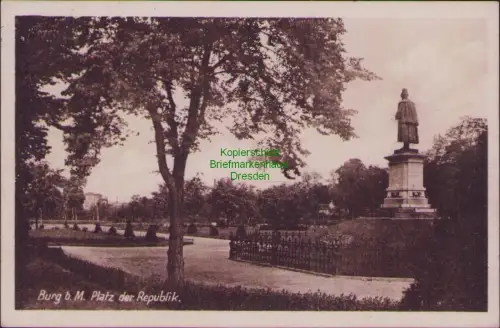 191148 AK Burg b. Magdeburg 1929 Platz der Republik