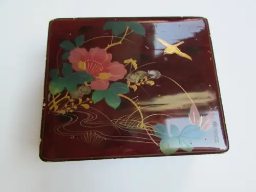 Sehr schöne Schmuckdose Schatulle chinesische Lackdose um 1900 / 1920