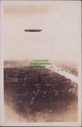 164870 AK Heidelberg 24.10.1024 Fotokarte Luftbild Luftschiff Graf Zeppelin über