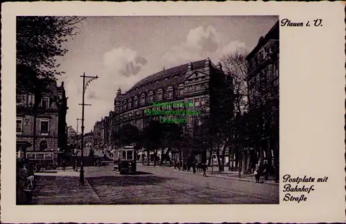 194293 AK Plauen i. V. 1935 Postplatz mit Bahnhof-Straße