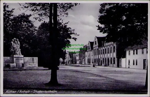 169068 AK Köthen Anhalt - Studentenheim 1943 Denkmal