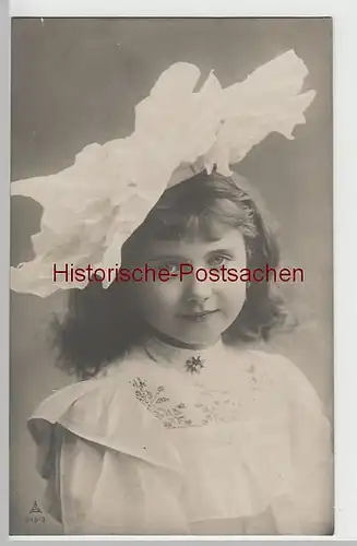(69662) Foto AK Mädchen mit riesiger Schleife im Haar, vor 1945