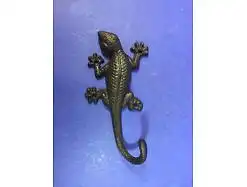 Salamander 18 cm Garderobenhaken Wandkalender Eisen