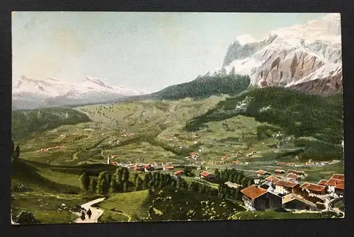 Cortina d’Ampezzo gegen Nuvolau Blick auf Ort Alpen Italien 400895 TH A