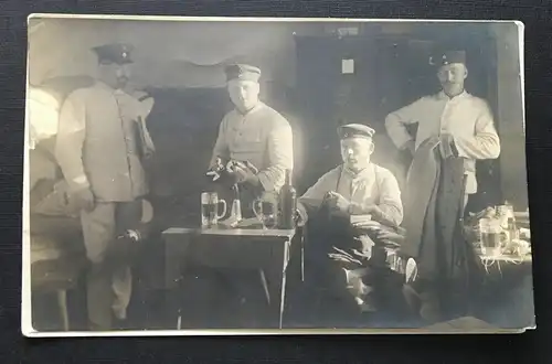 Soldaten Porträt Uniform Bierglas Flasche Bart Militär Krieg 400873 TH