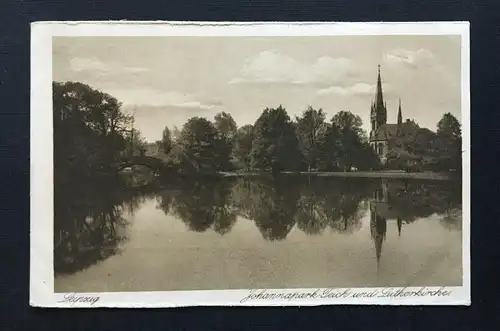 Leipzig Johannapark Teich Lutherkirche See Sachsen Deutschland  TH