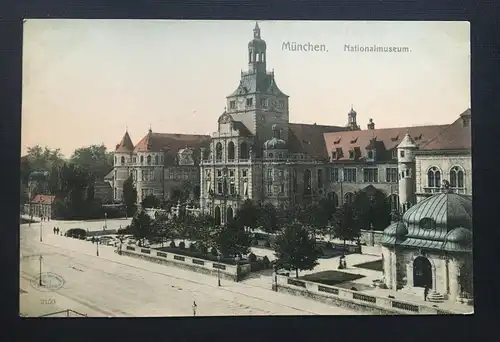 München - Nationalmuseum - Bayern Deutschland 400411