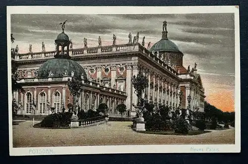 Potsdam Neues Palais Schloss Gebäude Vorplatz Brandenburg Deutschland 401033 F