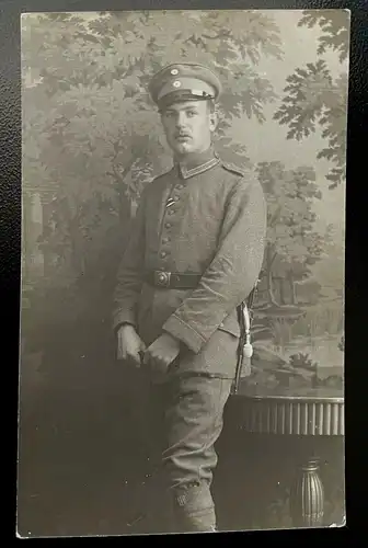 Porträt Soldat Uniform Schirmmütze Bart H.Trietz München Militär Krieg 402491 TH